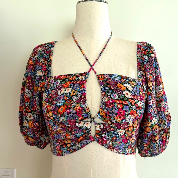 Floral Puff Sleeve Crop Top - Picture 1 of 4